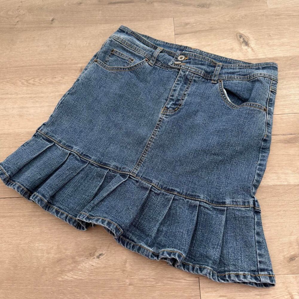 Angels Y2K Vintage Women's sz 13 Low Rise Denim Skirt with Pleated Ruffles Grail